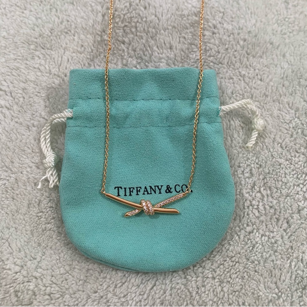 TIFFANY & CO. Knot Rose Gold Diamond Necklace